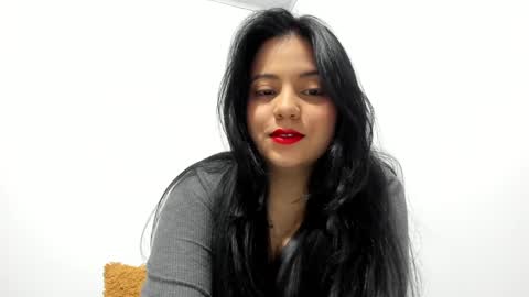 Alejandra online show from December 15, 2024, 5:13 am