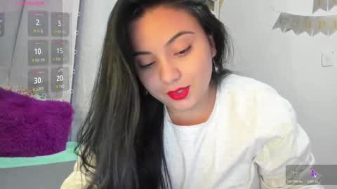 Alejandra online show from October 27, 2025, 4:27 am
