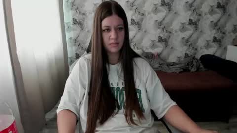 Snapshot of aletta_oushen chatting on June 26, 2026, 9:57 am Aletta Oushen online show from June 26, 2026, 9:57 am