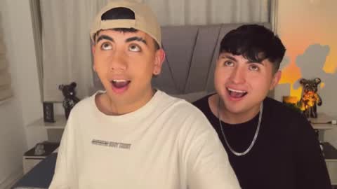 Snapshot of alex0113_ chatting on November 15, 2025, 7:16 am alex0113_ online show from November 15, 2025, 7:16 am