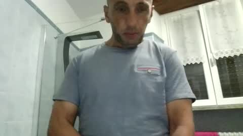 alex120475 online show from April 29, 2026, 10:49 pm
