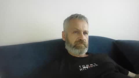 Snapshot of alex80581 chatting on May 14, 2026, 4:58 pm Alexey online show from May 14, 2026, 4:58 pm