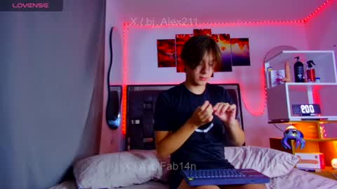 Snapshot of alex_and_fabian chatting on July 14, 2026, 3:00 am sneider online show from July 14, 2026, 3:00 am