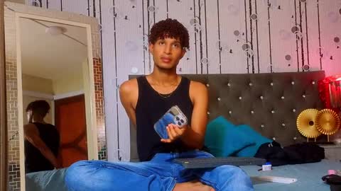 Snapshot of alex_bloom_ chatting on June 4, 2026, 7:20 pm Alexander online show from June 4, 2026, 7:20 pm