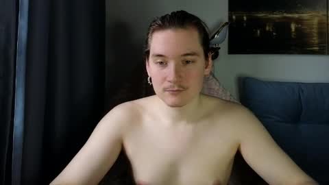 Snapshot of alex_candy_pump chatting on May 5, 2026, 4:53 am FAVORITE online show from May 5, 2026, 4:53 am