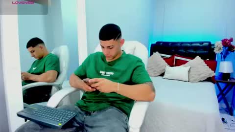Snapshot of alex_cute77 chatting on June 9, 2026, 12:50 pm alex online show from June 9, 2026, 12:50 pm