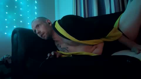 alex_essex69 online show from September 24, 2025, 2:04 am