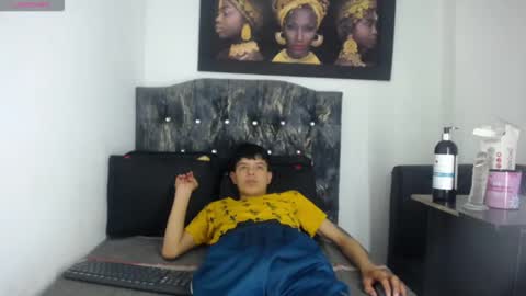 Snapshot of alex_it0 chatting on May 19, 2026, 12:22 pm alex_it0 online show from May 19, 2026, 12:22 pm