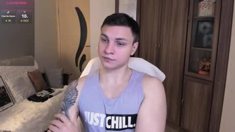 Snapshot of alex_milson chatting on September 28, 2025, 8:03 pm alex_milson online show from September 28, 2025, 8:03 pm