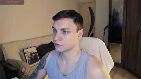 Snapshot of alex_milson chatting on October 6, 2025, 4:15 pm alex_milson online show from October 6, 2025, 4:15 pm