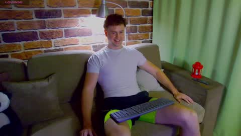 Alex online show from July 14, 2026, 2:01 pm