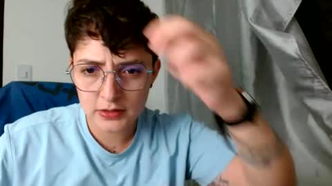 Snapshot of alex_parker07 chatting on June 26, 2026, 1:43 am Alex Parker online show from June 26, 2026, 1:43 am