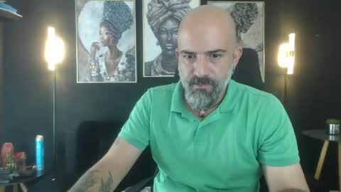 Snapshot of alex_saints_ce chatting on April 30, 2026, 9:08 pm Alex Saints online show from April 30, 2026, 9:08 pm