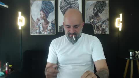 Snapshot of alex_saints_ce chatting on May 20, 2026, 2:23 pm Alex Saints online show from May 20, 2026, 2:23 pm