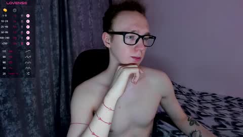 alex_silent online show from March 1, 2025, 4:11 pm