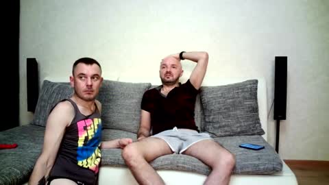 Snapshot of alex_tobey chatting on October 5, 2025, 1:37 am Alex and Tobey online show from October 5, 2025, 1:37 am