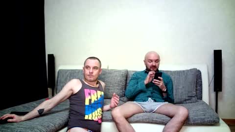 Snapshot of alex_tobey chatting on January 14, 2026, 6:19 am Alex and Tobey online show from January 14, 2026, 6:19 am