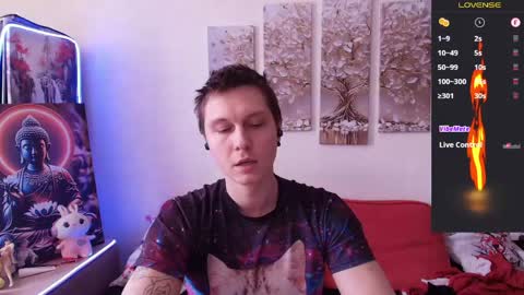 Snapshot of alex_wandhot chatting on April 14, 2026, 7:36 am Alex WandHot online show from April 14, 2026, 7:36 am