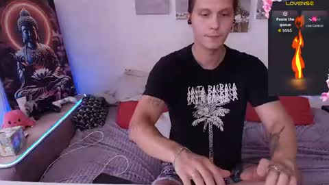 Snapshot of alex_wandhot chatting on August 1, 2026, 9:19 am Alex WandHot online show from August 1, 2026, 9:19 am
