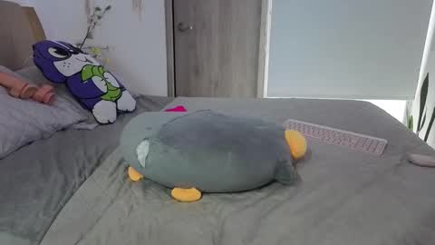 alexa_kira online show from February 23, 2026, 4:04 pm