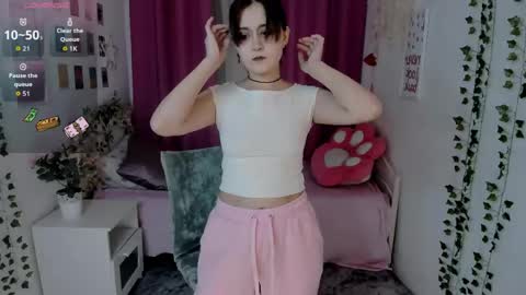 Snapshot of alexa_lexi chatting on May 7, 2026, 11:26 am alexa_lexi online show from May 7, 2026, 11:26 am