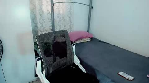 ALEXA    -    DONT FORGET TO FOLLOW AND RATE ME THUMBS UP online show from January 6, 2025, 4:47 am