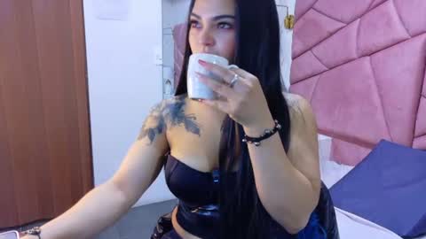 Snapshot of alexa_muz chatting on June 19, 2026, 12:20 pm Alexandra online show from June 19, 2026, 12:20 pm