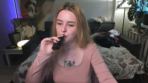 alexa_pirs online show from April 23, 2026, 2:52 pm