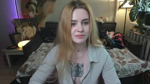 alexa_pirs online show from April 24, 2026, 1:57 pm