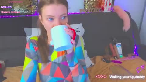 Snapshot of alexa_stoun chatting on January 19, 2025, 4:04 pm Alexa online show from January 19, 2025, 4:04 pm