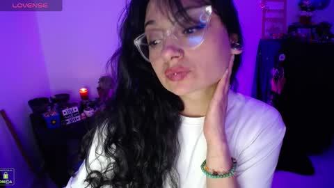 Snapshot of alexa_sweet69x chatting on December 12, 2024, 4:26 am Alexa online show from December 12, 2024, 4:26 am
