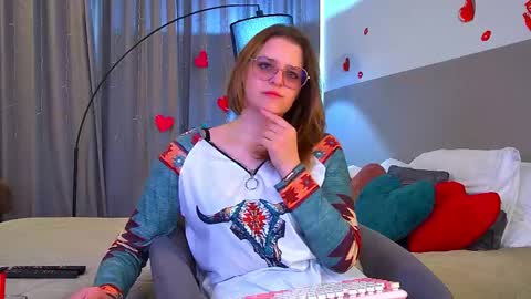 Snapshot of alexaavery chatting on June 2, 2026, 6:15 am AlexaAvery online show from June 2, 2026, 6:15 am