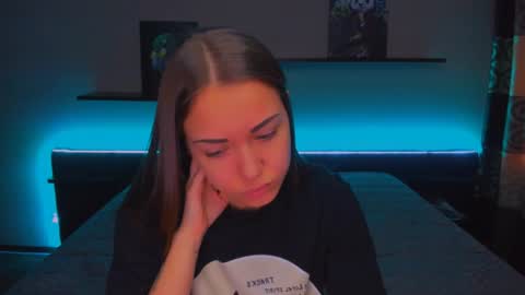 angel online show from December 27, 2024, 3:20 am