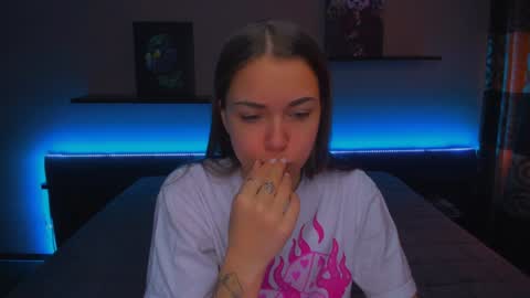 angel online show from January 6, 2025, 3:20 am