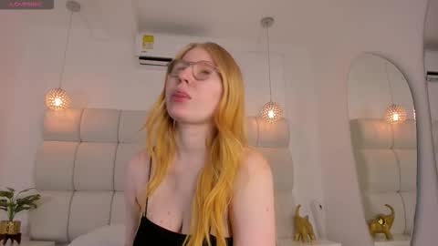 Snapshot of alexahandler chatting on February 1, 2026, 4:00 am Alexa Handler online show from February 1, 2026, 4:00 am