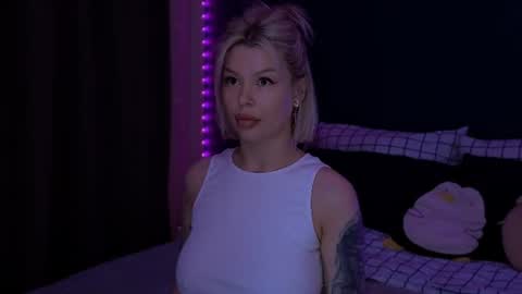 Snapshot of alexamason chatting on June 20, 2026, 2:03 am Alexa Mason online show from June 20, 2026, 2:03 am