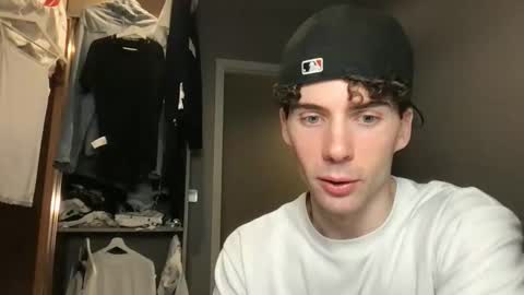 Alexander online show from April 17, 2026, 1:36 pm