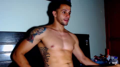 alexander_2015 online show from February 10, 2025, 5:03 am