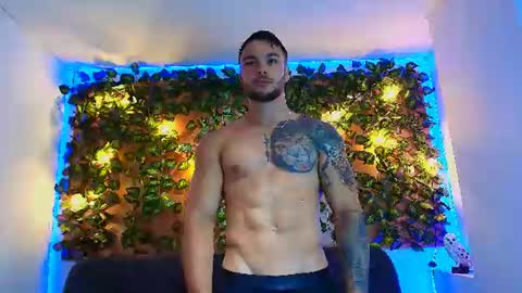 Snapshot of alexander_collin_ chatting on July 2, 2026, 12:22 pm Alex Collin online show from July 2, 2026, 12:22 pm