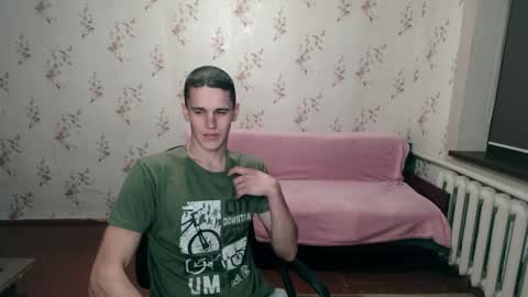 Snapshot of alexanderstrongs chatting on December 12, 2024, 6:42 pm alexanderstrongs online show from December 12, 2024, 6:42 pm