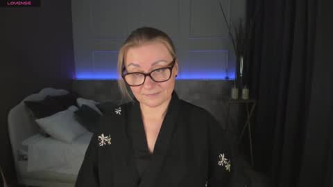 Snapshot of alexandra_kind chatting on January 24, 2025, 12:31 am Alexandra online show from January 24, 2025, 12:31 am