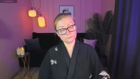 Snapshot of alexandra_kind chatting on February 8, 2025, 5:29 pm Alexandra online show from February 8, 2025, 5:29 pm