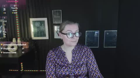 Snapshot of alexandra_kind chatting on March 7, 2025, 10:56 am Alexandra online show from March 7, 2025, 10:56 am