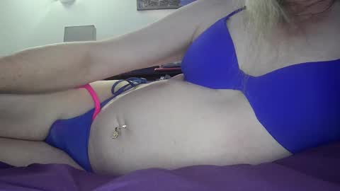 alexass online show from November 7, 2025, 9:59 pm