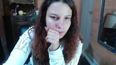 Snapshot of alexatai chatting on November 22, 2025, 8:13 am alexatai online show from November 22, 2025, 8:13 am