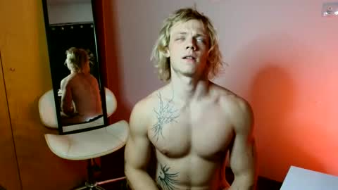 Snapshot of alexbarczukxxx chatting on May 11, 2026, 8:28 pm Alex Barczuk online show from May 11, 2026, 8:28 pm