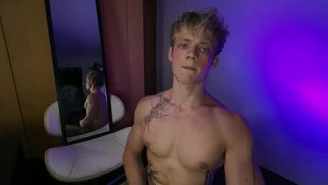 Snapshot of alexbarczukxxx chatting on June 9, 2026, 11:38 pm Alex Barczuk online show from June 9, 2026, 11:38 pm