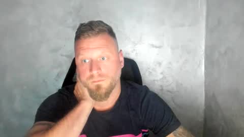 Snapshot of alexboy2022 chatting on May 28, 2026, 5:10 pm onlyfans..alexyno2022 online show from May 28, 2026, 5:10 pm
