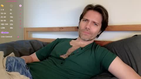 Alex online show from October 25, 2025, 3:40 pm