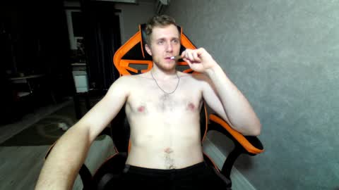 Snapshot of alexfox2018 chatting on February 2, 2025, 9:13 pm Alex online show from February 2, 2025, 9:13 pm